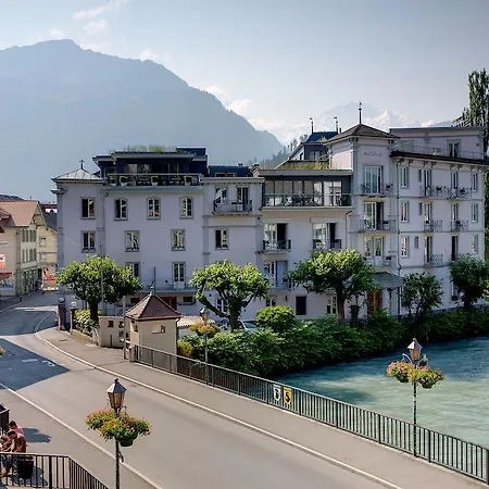 Hostal Alplodge Entrelagos