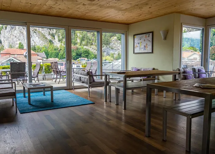 Alplodge אכסניה *