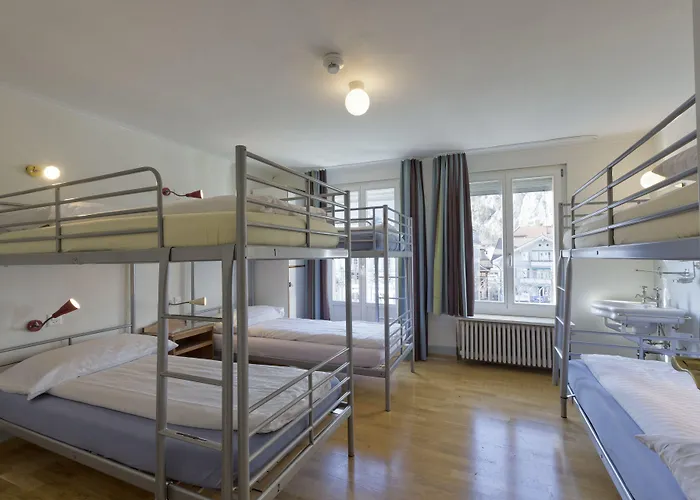 Alplodge Хостел