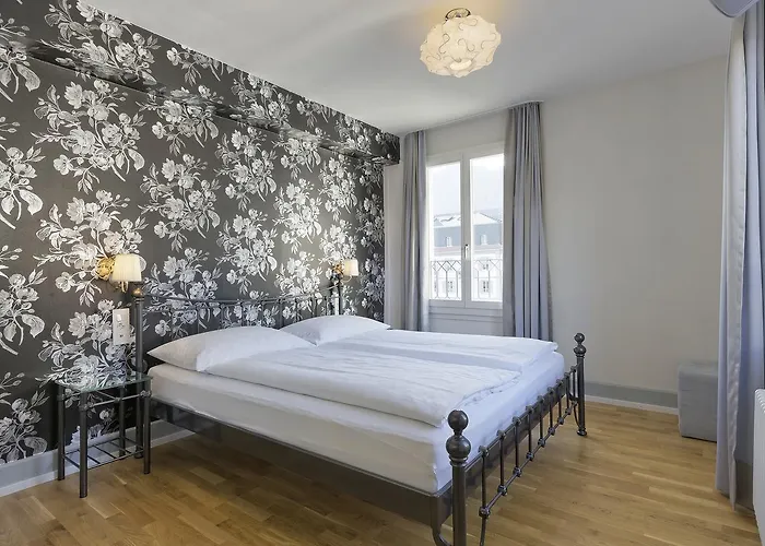 Alplodge Хостел *