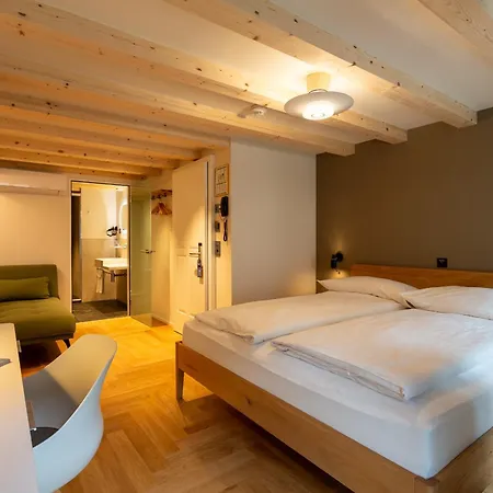 Хостел Alplodge Интерлакен