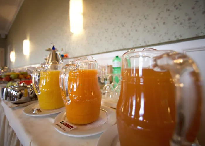 Хостел Alplodge *