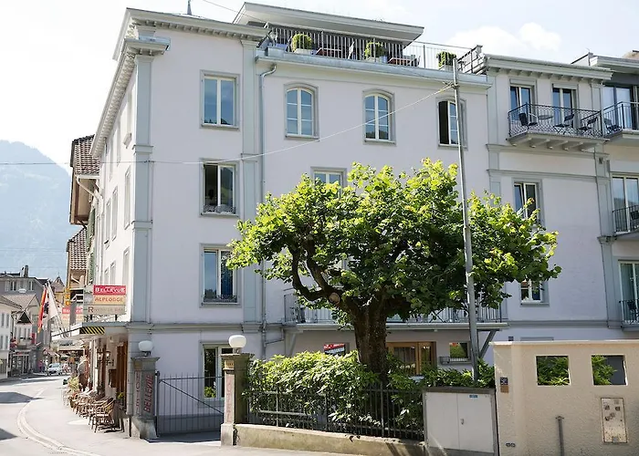 Alplodge Хостел *