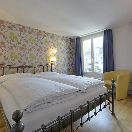 Hostel Alplodge